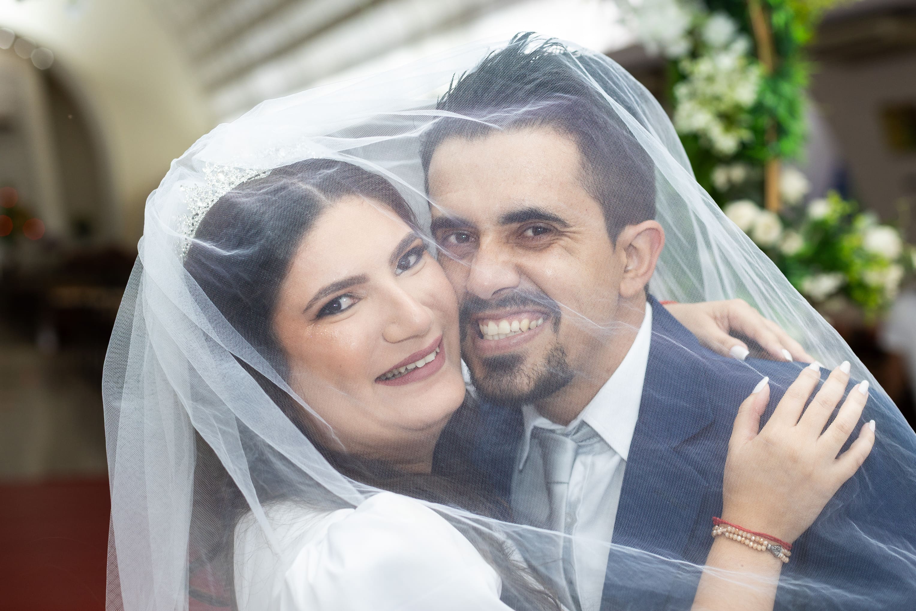 Fotografia noivos Maringá - Olhar apaixonado