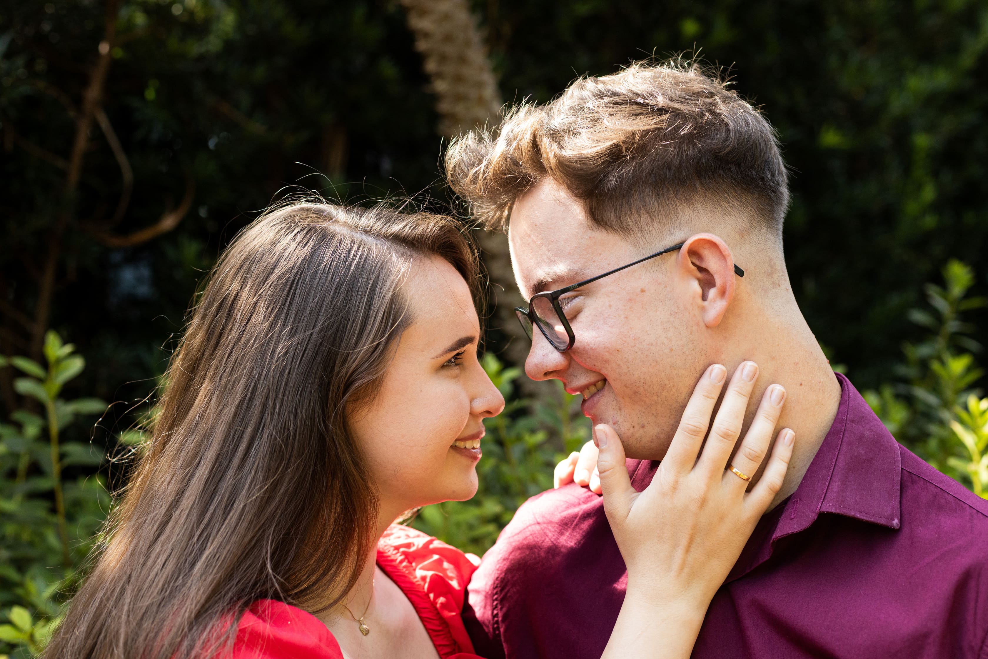 Luz dourada da manhã no ensaio de Taliane e Caio