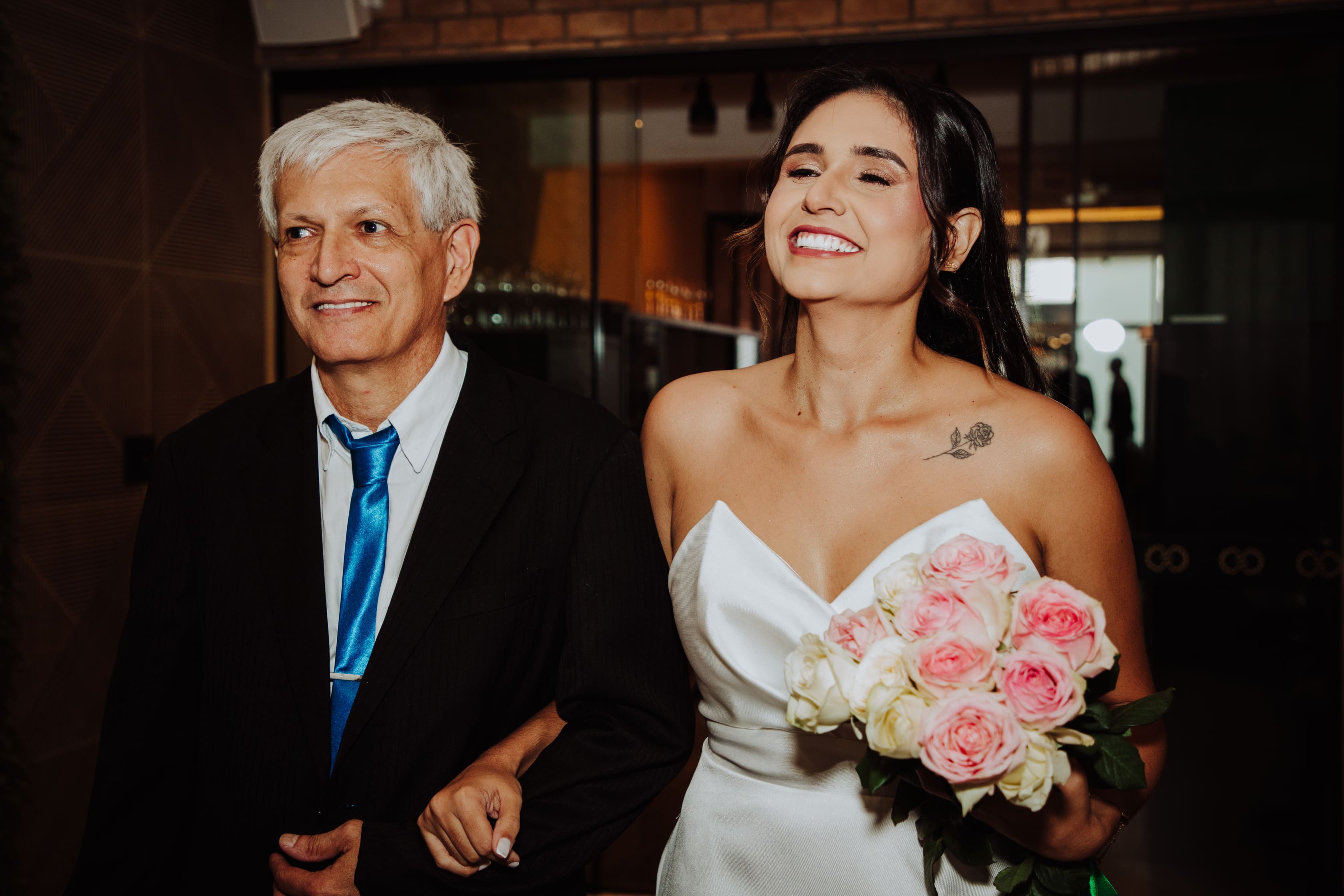 Alegria contagiante no casamento de Beatriz e Bruno em Maringá