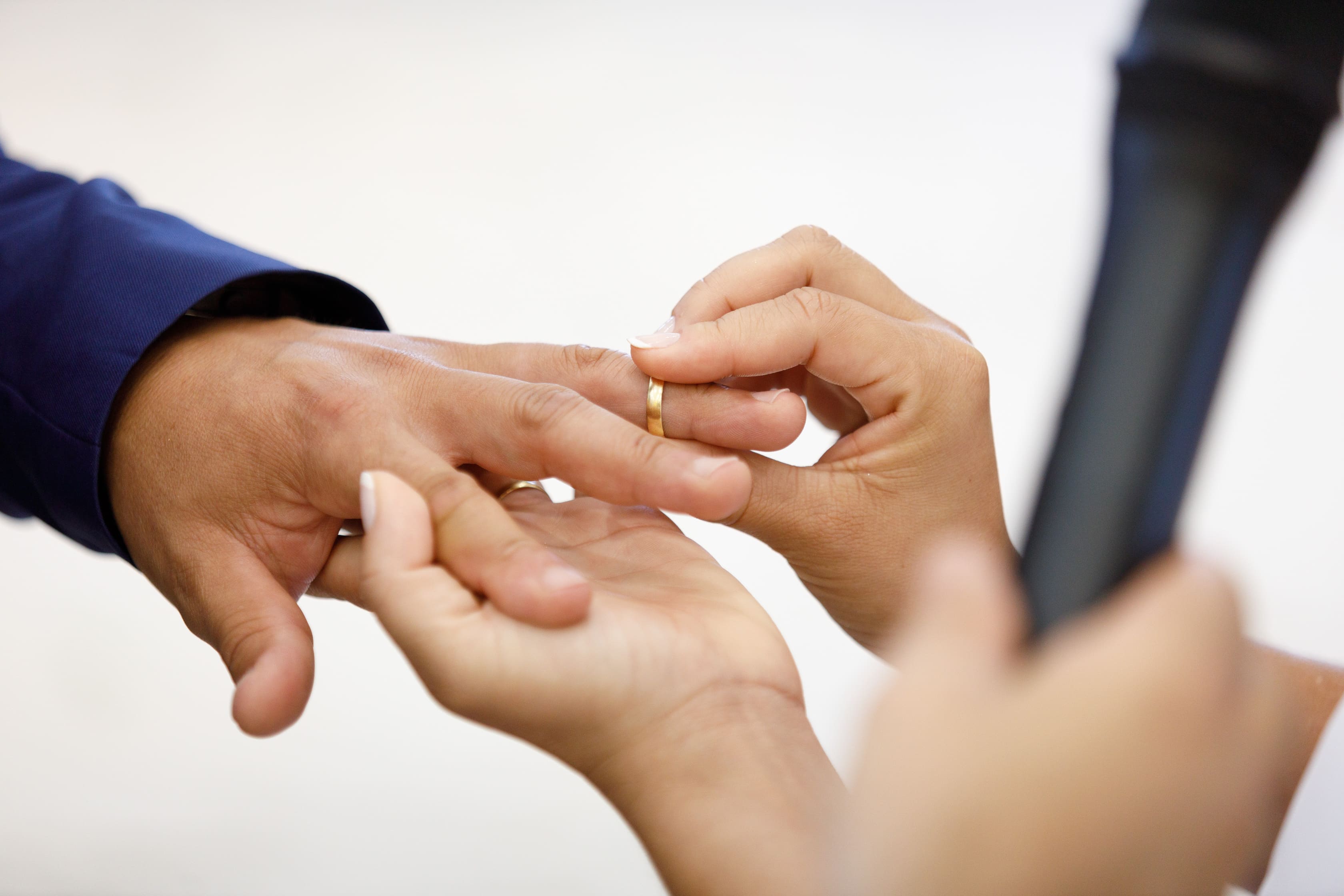 Registros espontâneos do casamento de Camila e Cesar no Condominio Forest Hill em Cianorte