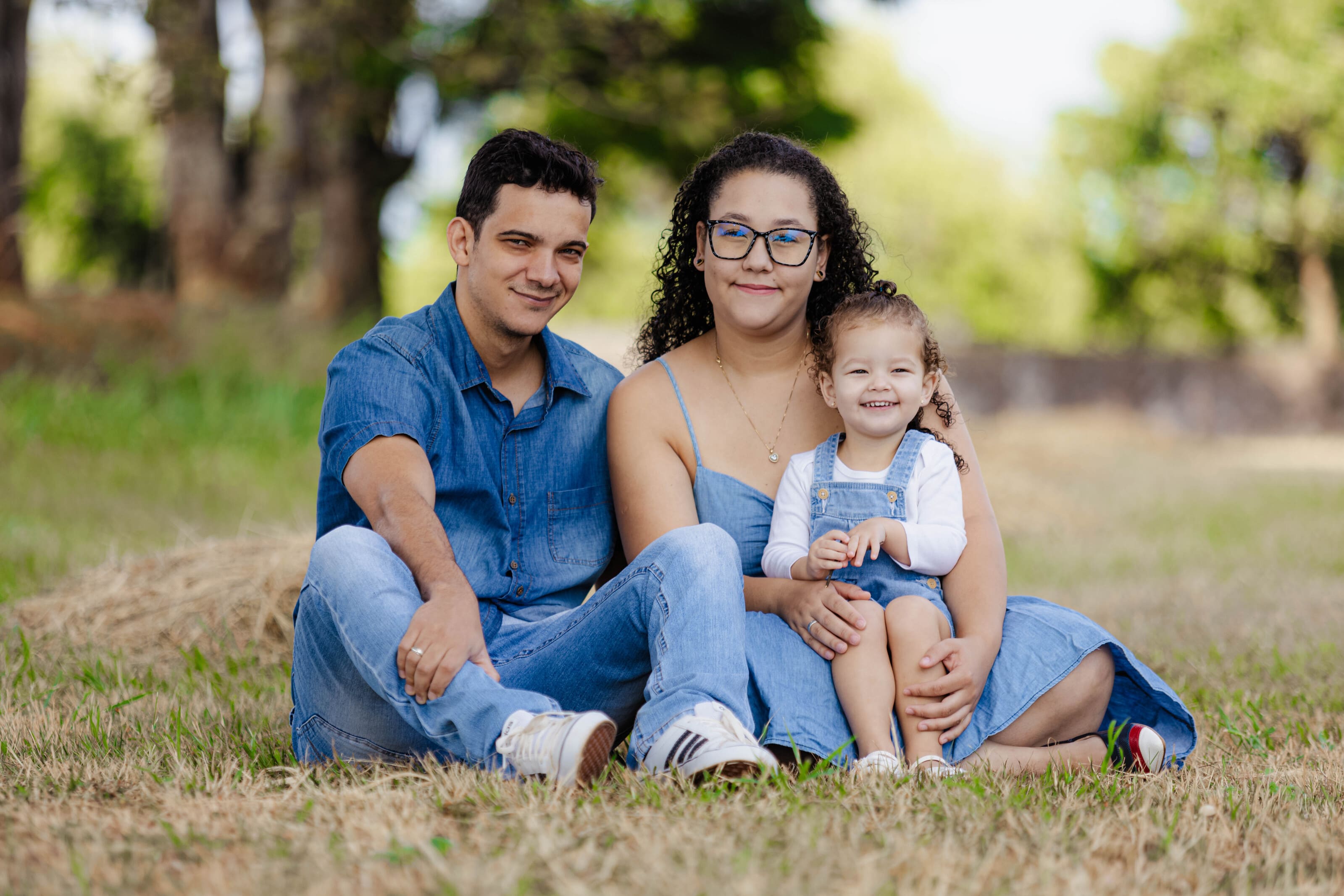 Registro espontâneo da família no Estádio Municipal Ailton José dos Reis